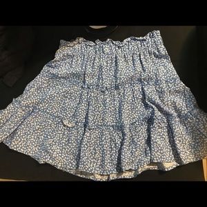 Ruffle skirt